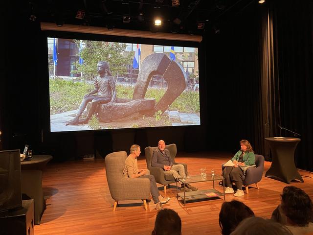 Het slavernijmonument in Tilburg. De gebroken schakel met een meisje dat zelfbewust de toekomst inkijkt.